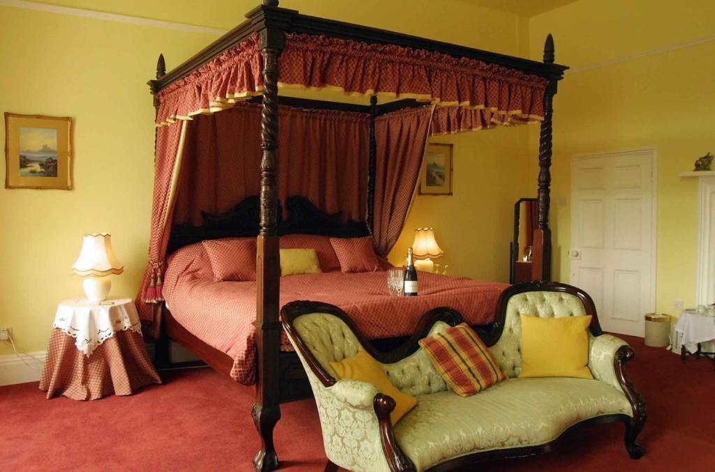 Moresby Hall Quarto foto